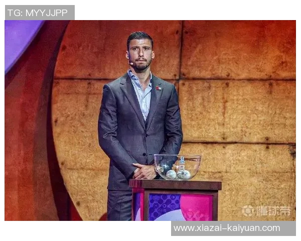 鲁本迪亚斯女友现场助威曼城感受客场氛围与众不同